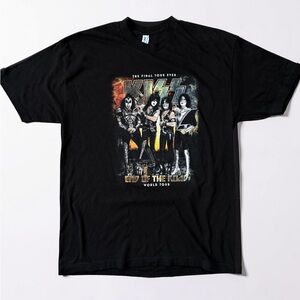 Kiss Black Graphic 'End of the Road' Band Tee